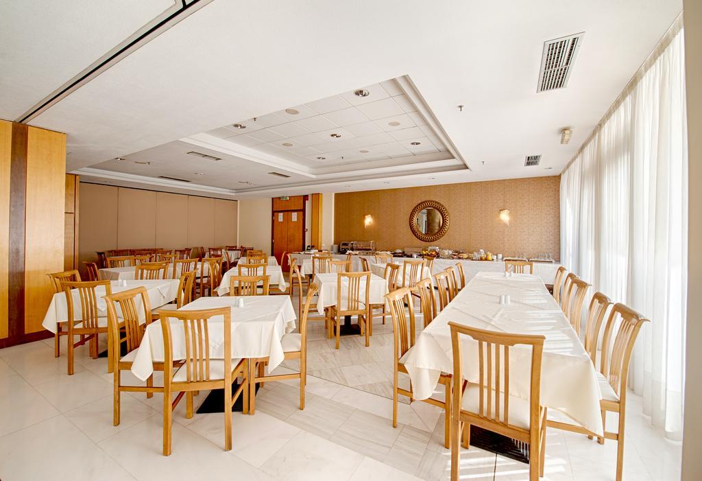Fthia Hotel Lamia Exterior photo